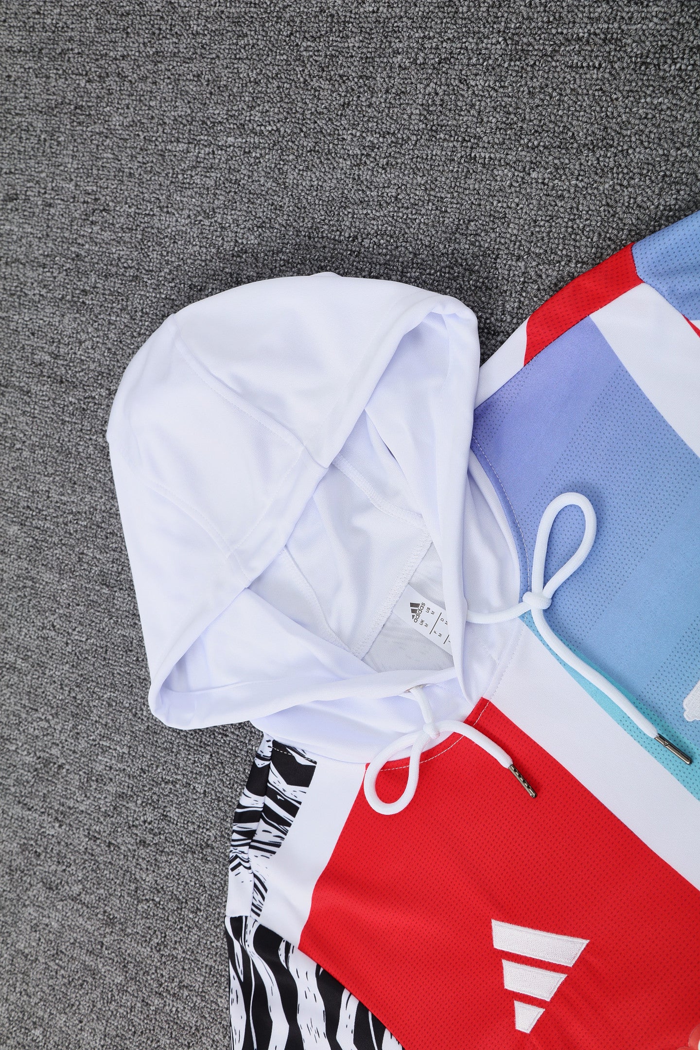 Arsenal 2025/26 Training Set – Colorblock Street-Style Vibe Edition