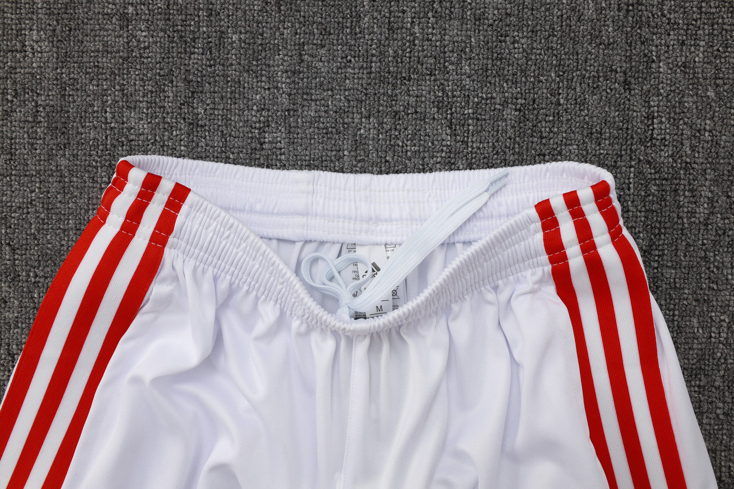 Bayern Munich 2025/26 Soccer Training Set – 125 Years of Legacy in Every Thread