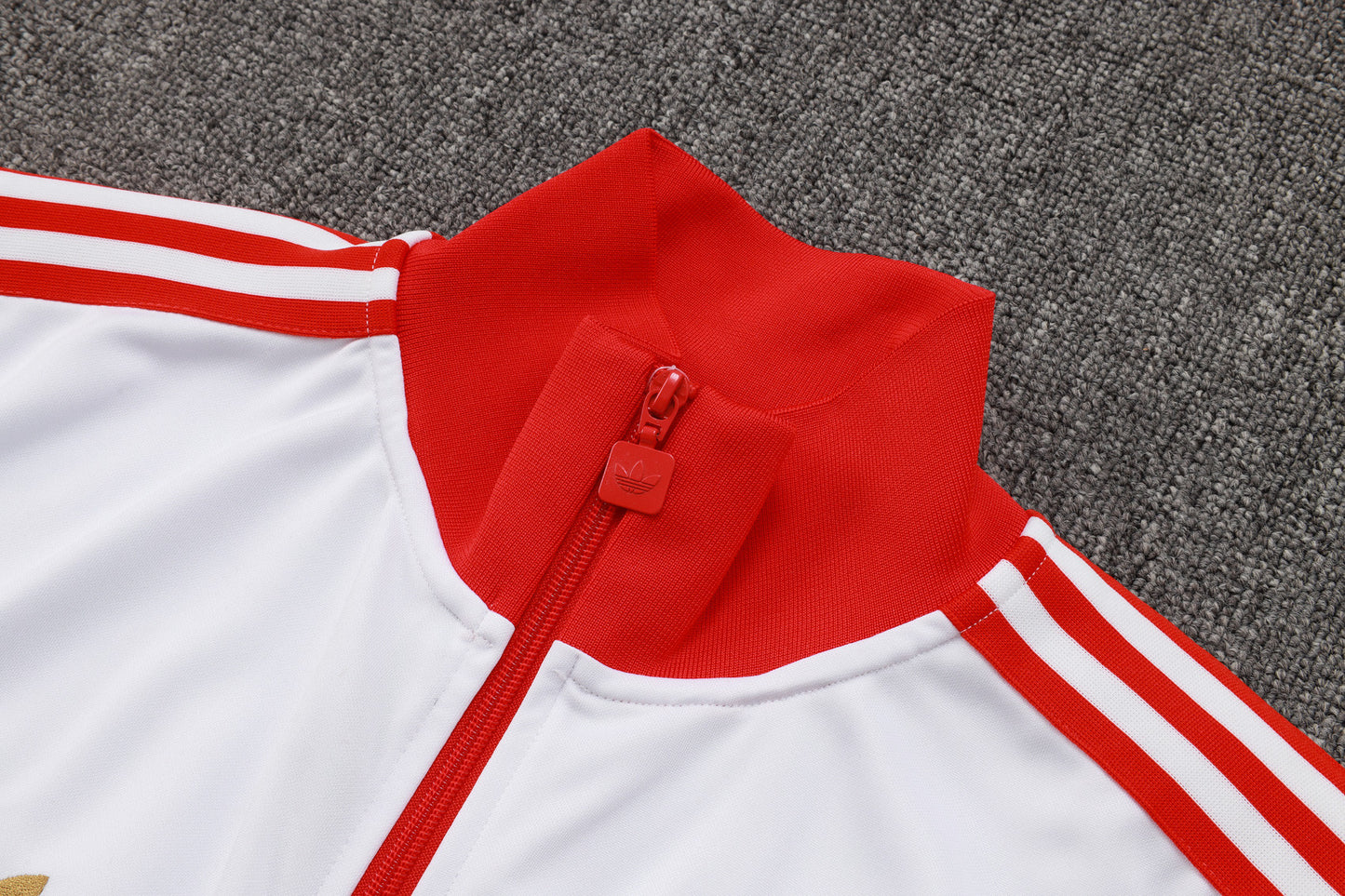 Bayern Munich 2025/26 Anthem Jacket Set – Legacy White Celebrates 125 Years of Greatness