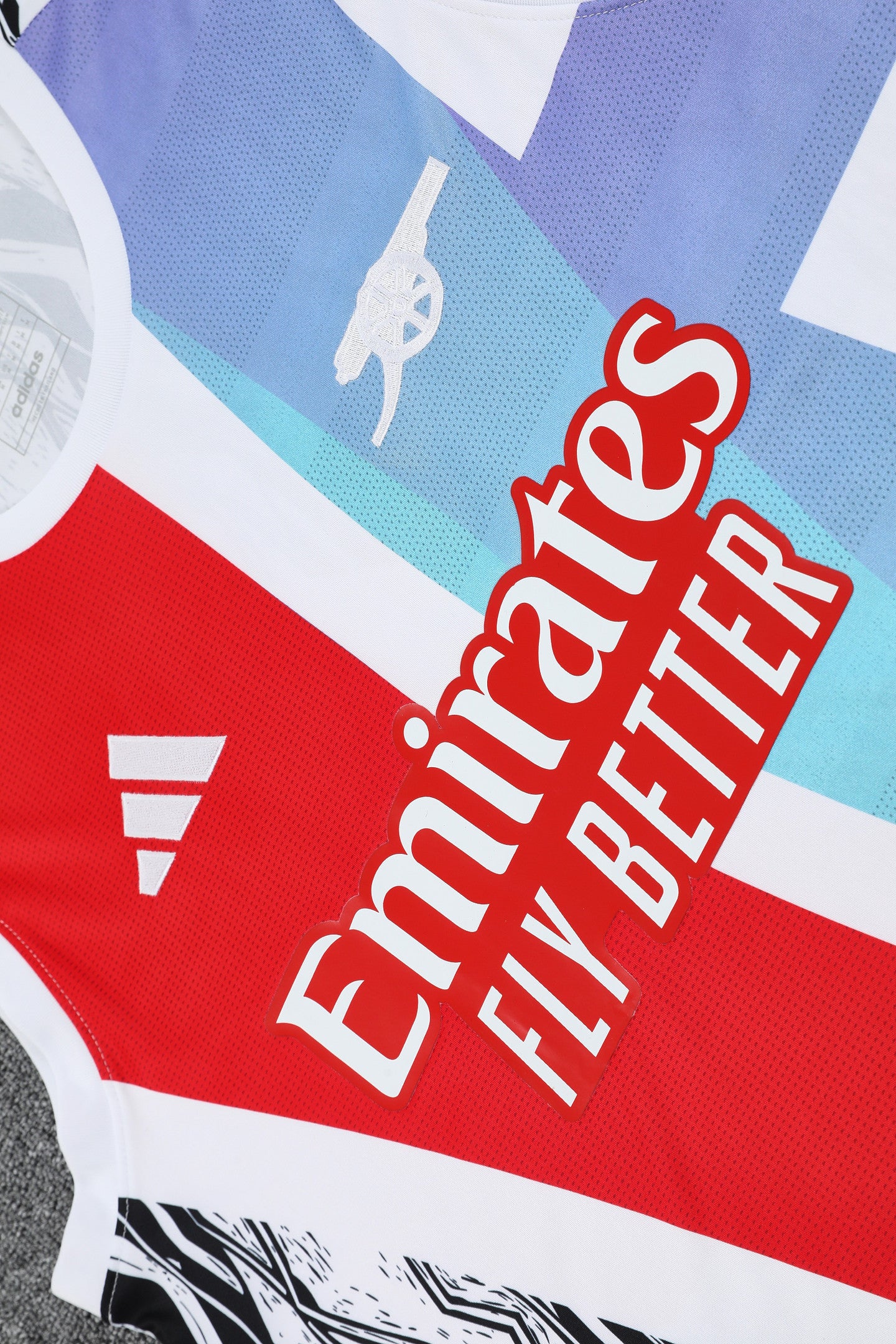 Arsenal 2025/26 Training Set Tank Top – Slim Fit, Red/Light Blue/Black