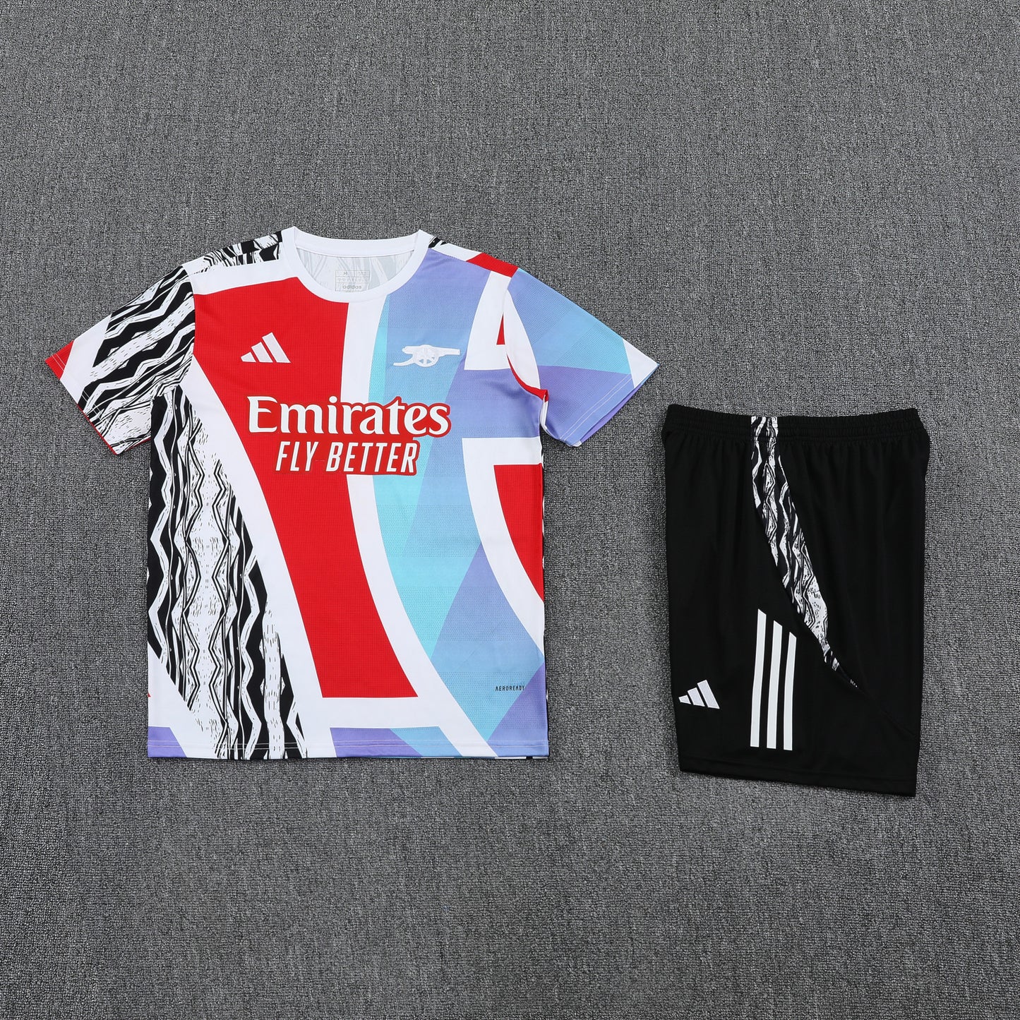 Arsenal 2025/26 Training Set – Retro Pop Art Edition
