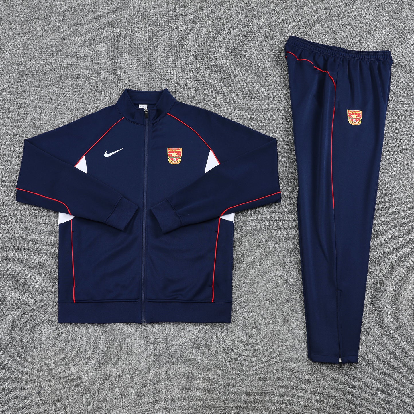 Arsenal 2025/26 Soccer Training Set – Gunners Grit in Navy