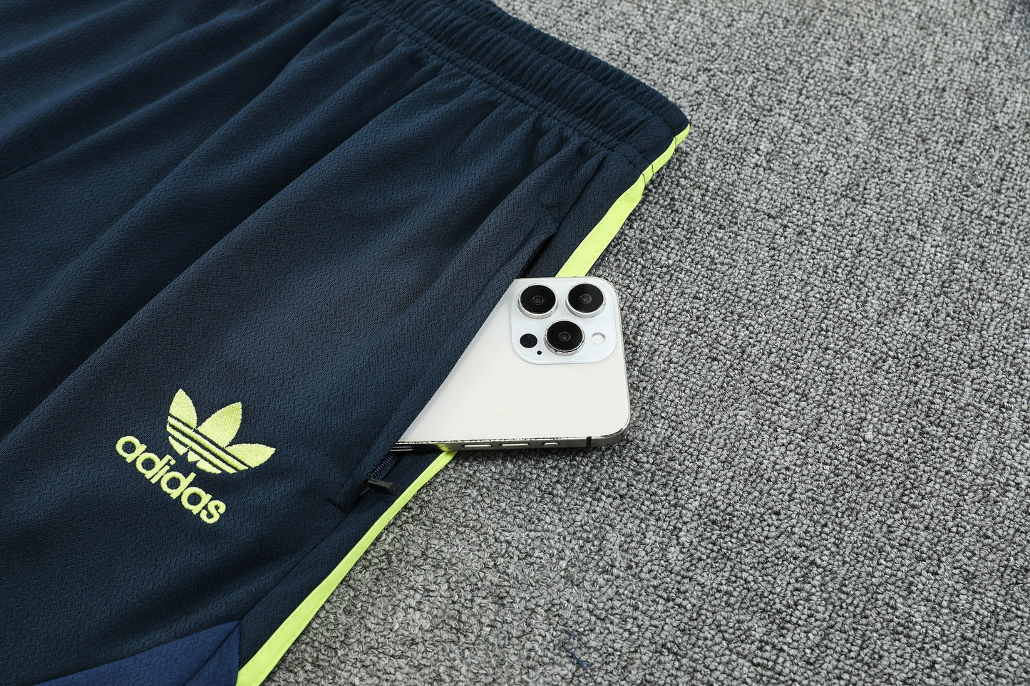 Stade Français Paris 2025/26 Training Set – Bold Navy with Neon Accents