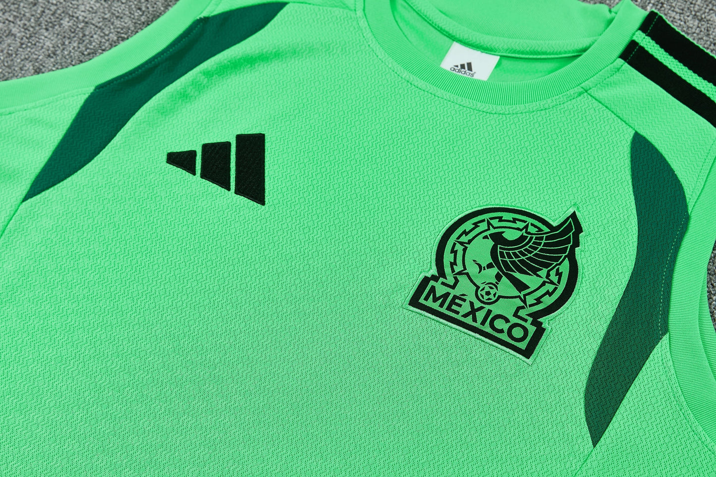 Mexico 2026-27 Sleeveless Training Set Men Soccer Kit – Green