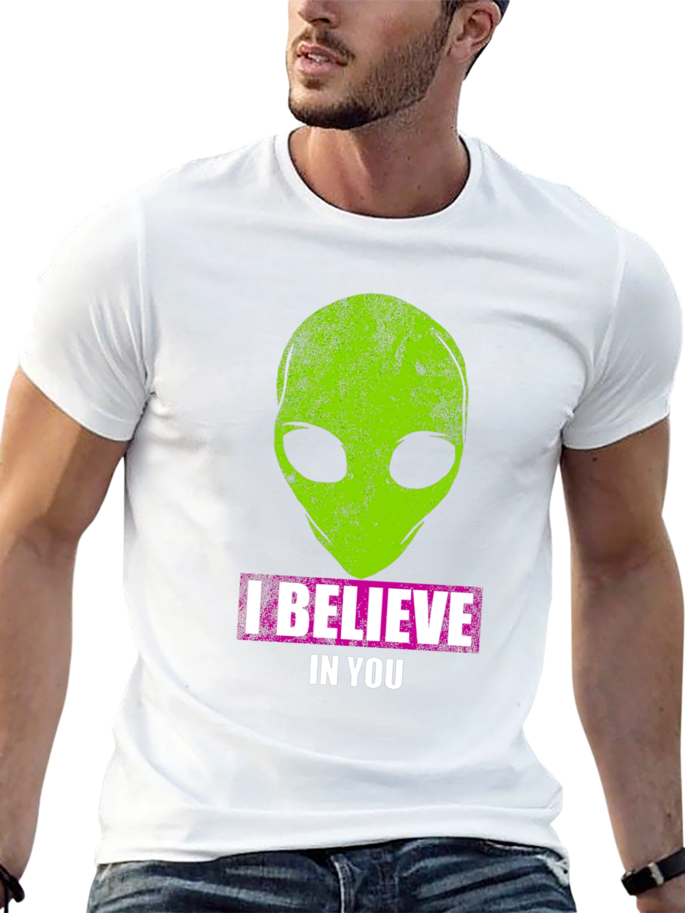 I Believe in You Alien Graphic T-Shirt