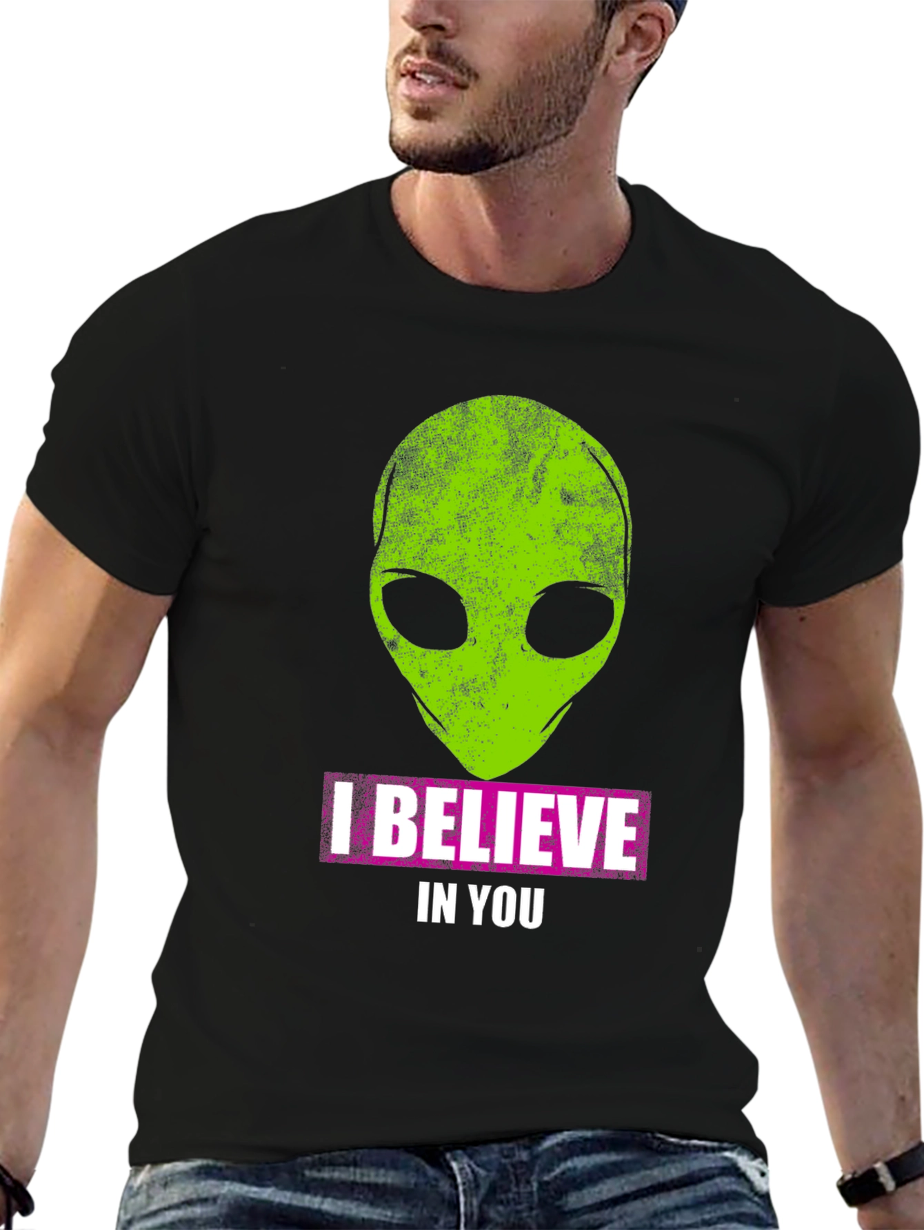 I Believe in You Alien Graphic T-Shirt
