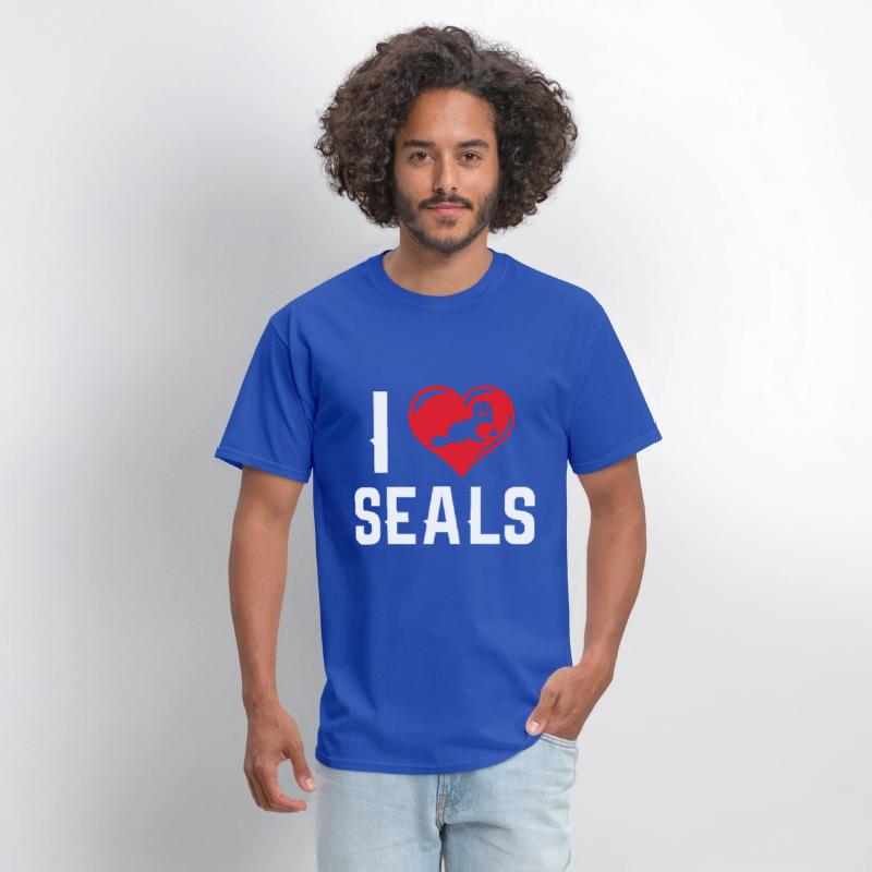 Seals Love Heart Antarctic Blubber Ocean Wildlife