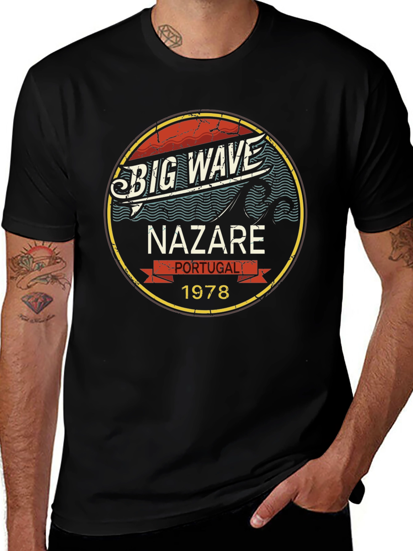 Big Wave Nazaré Portugal 1978 T-Shirt